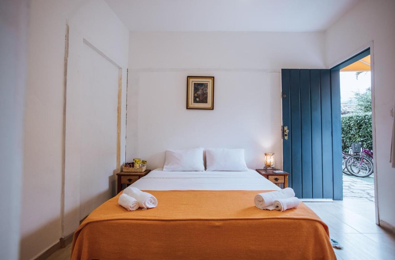 イリャベラ Maruja Bed & Breakfast エクステリア 写真