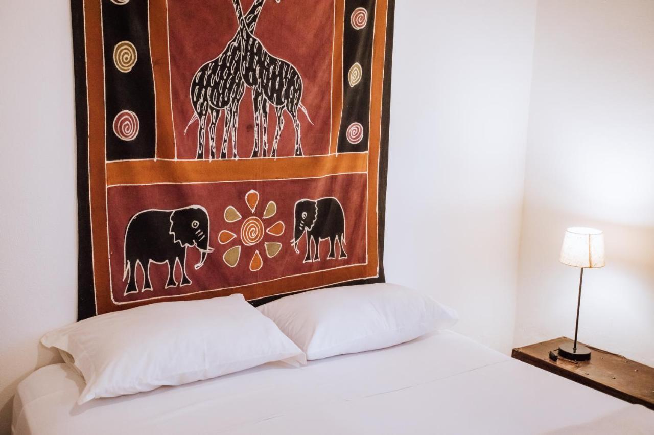 イリャベラ Maruja Bed & Breakfast エクステリア 写真