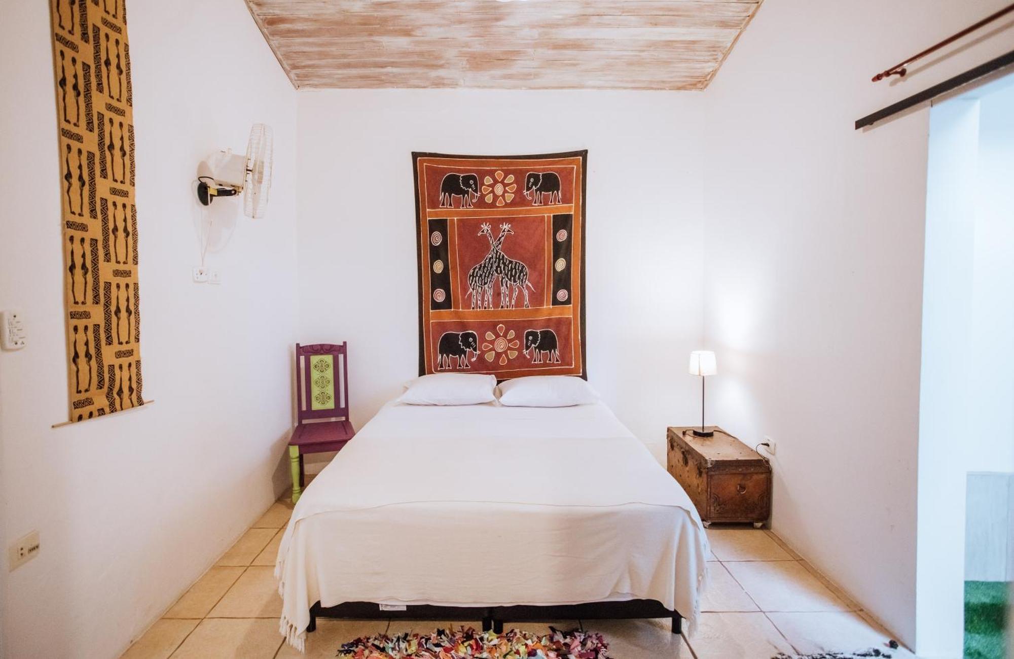 イリャベラ Maruja Bed & Breakfast エクステリア 写真